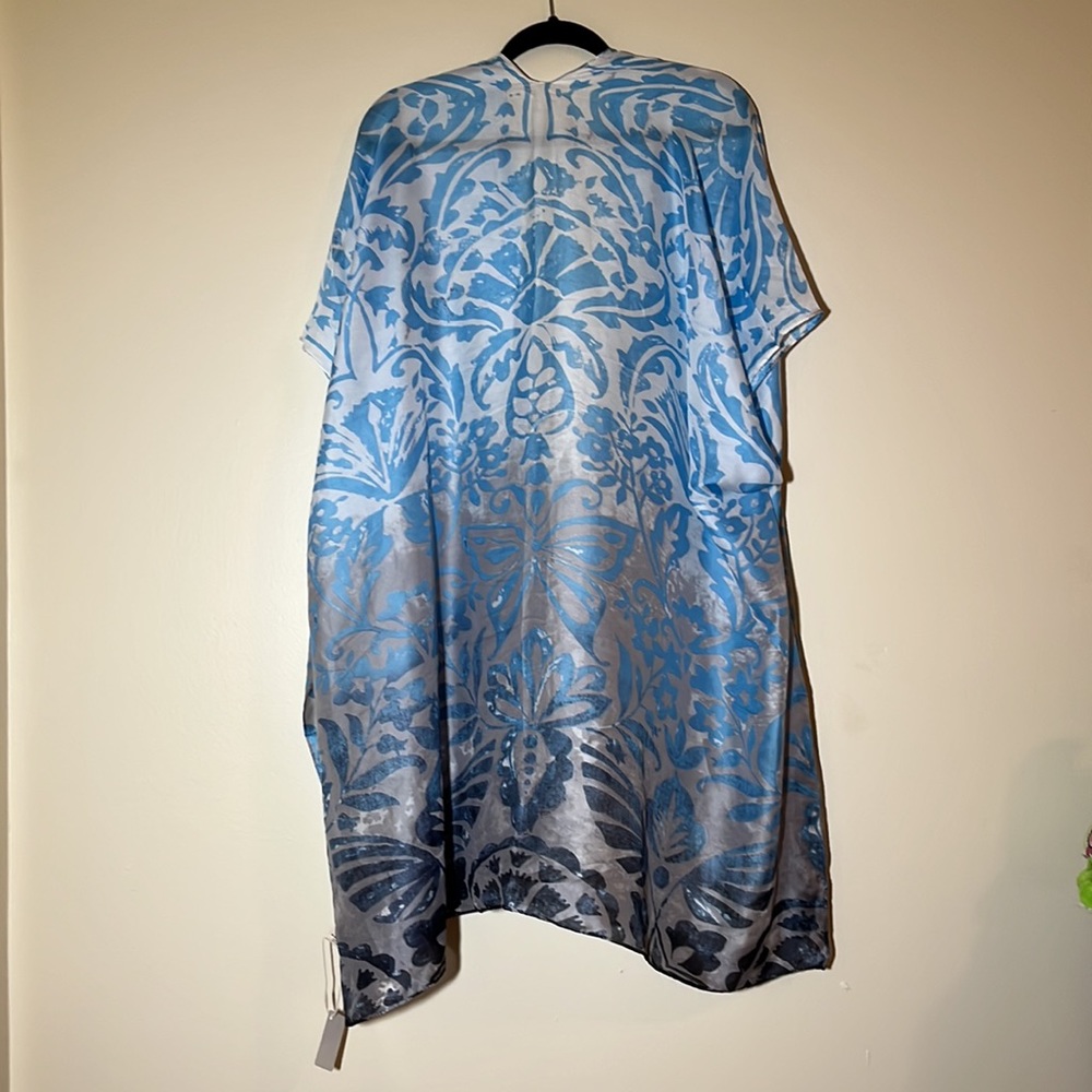 Silky Smooth Beach Kimono